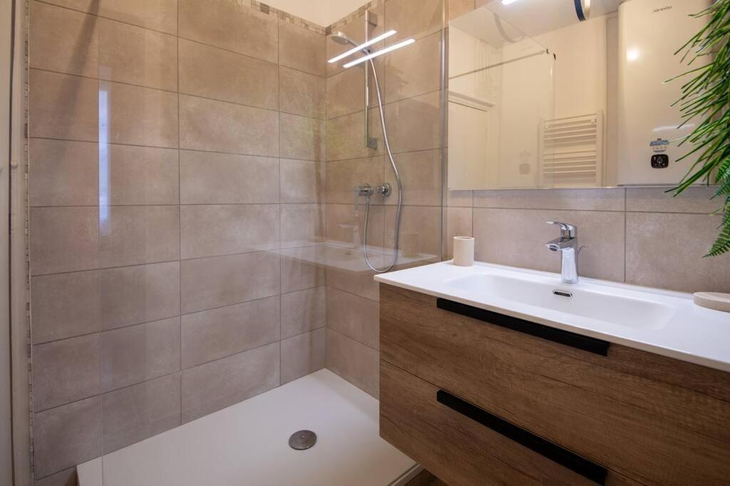 Logement De Charme En Plein Coeur D'Avignon Exterior foto